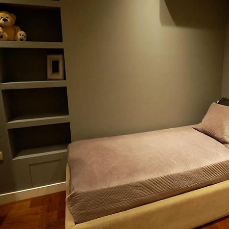 Ema Apartment Tirana Bagian luar foto