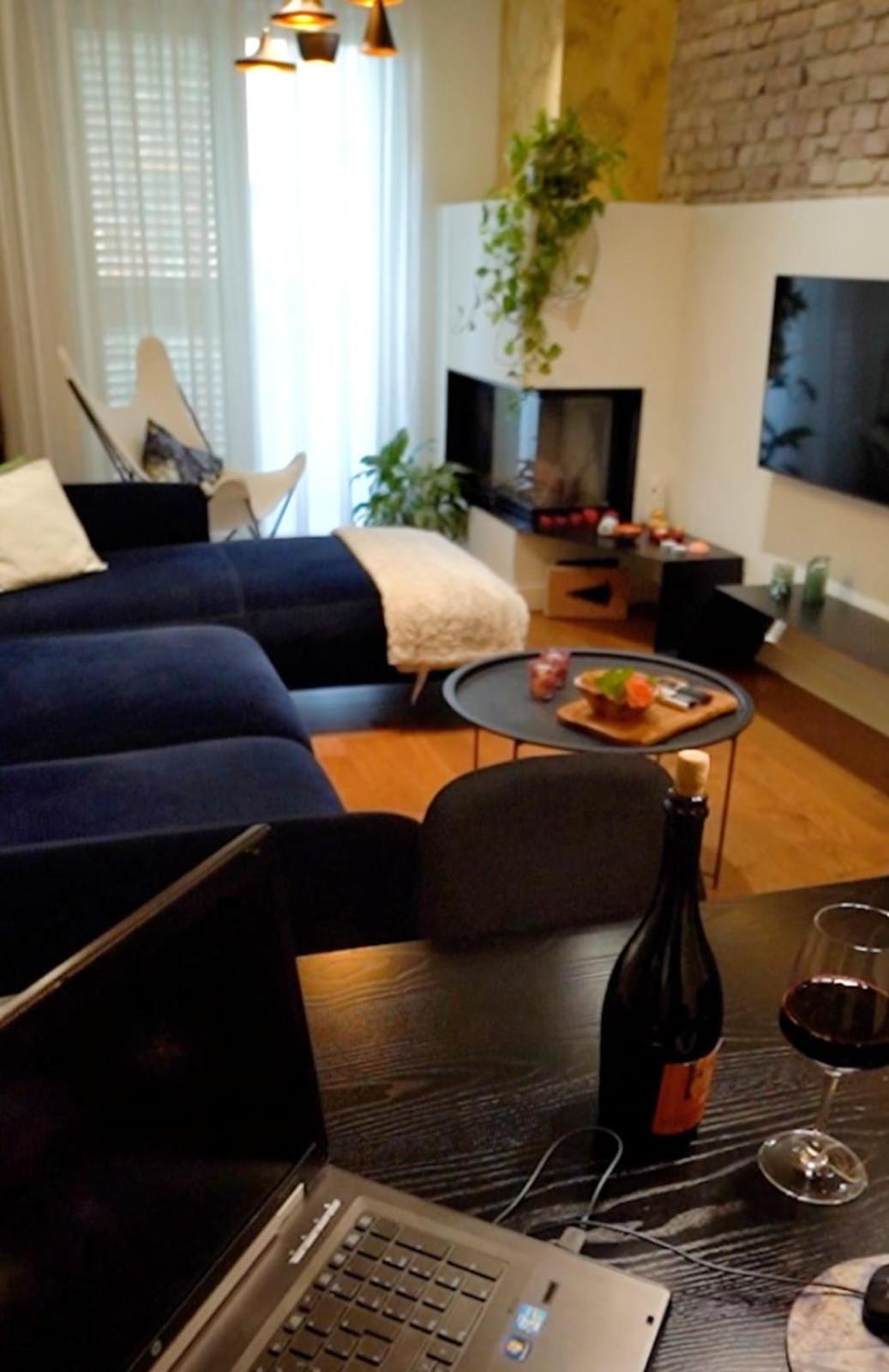 Ema Apartment Tirana Bagian luar foto