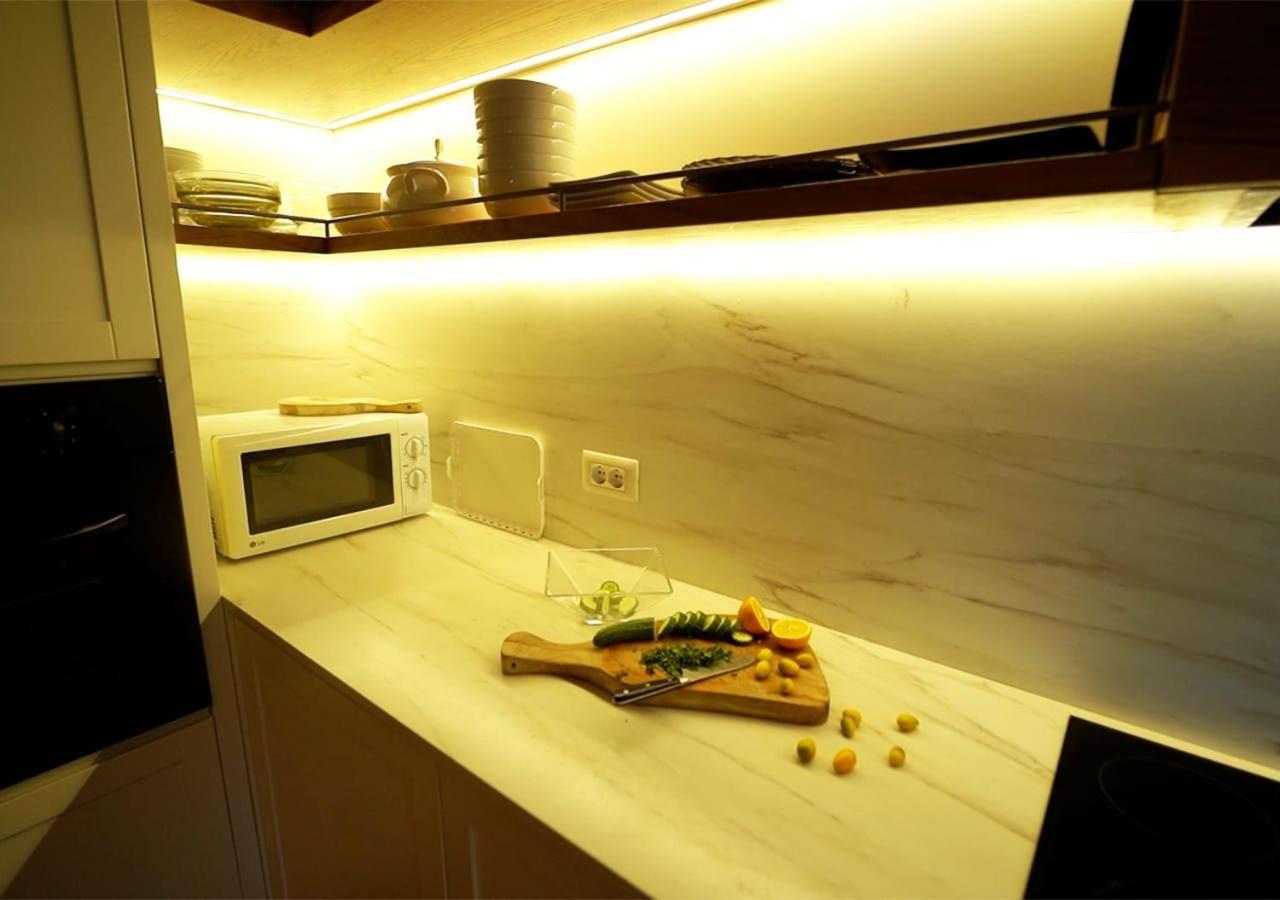 Ema Apartment Tirana Bagian luar foto