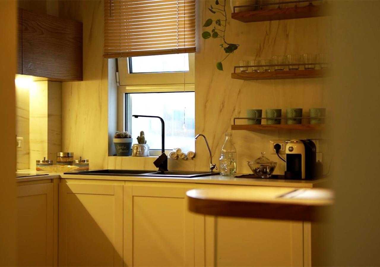 Ema Apartment Tirana Bagian luar foto